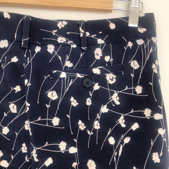 CLUB MONACO Floral Pants - Picture 4 of 5